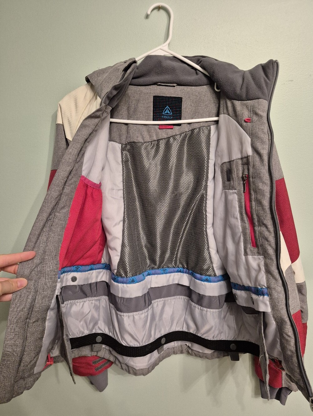 Firefly Women's Gorpcore Ski Snowboard Hooded Red Colorblock Jacket Size Small - Picture 8 of 13